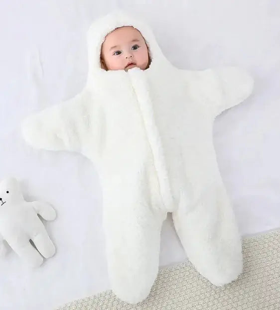 Soft Minimalist Baby Quilt – Comfort for Newborns